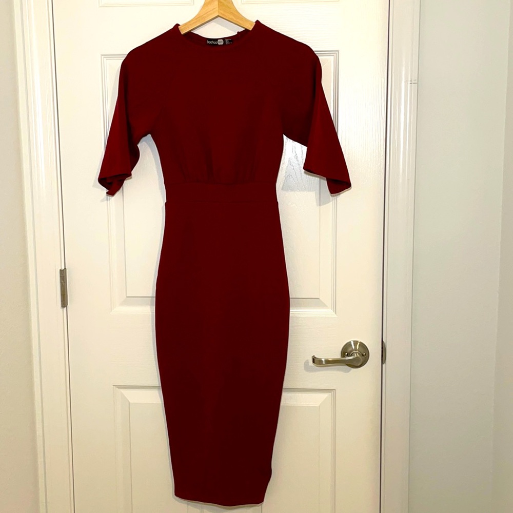 Boohoo wine stiletto woman’s dress